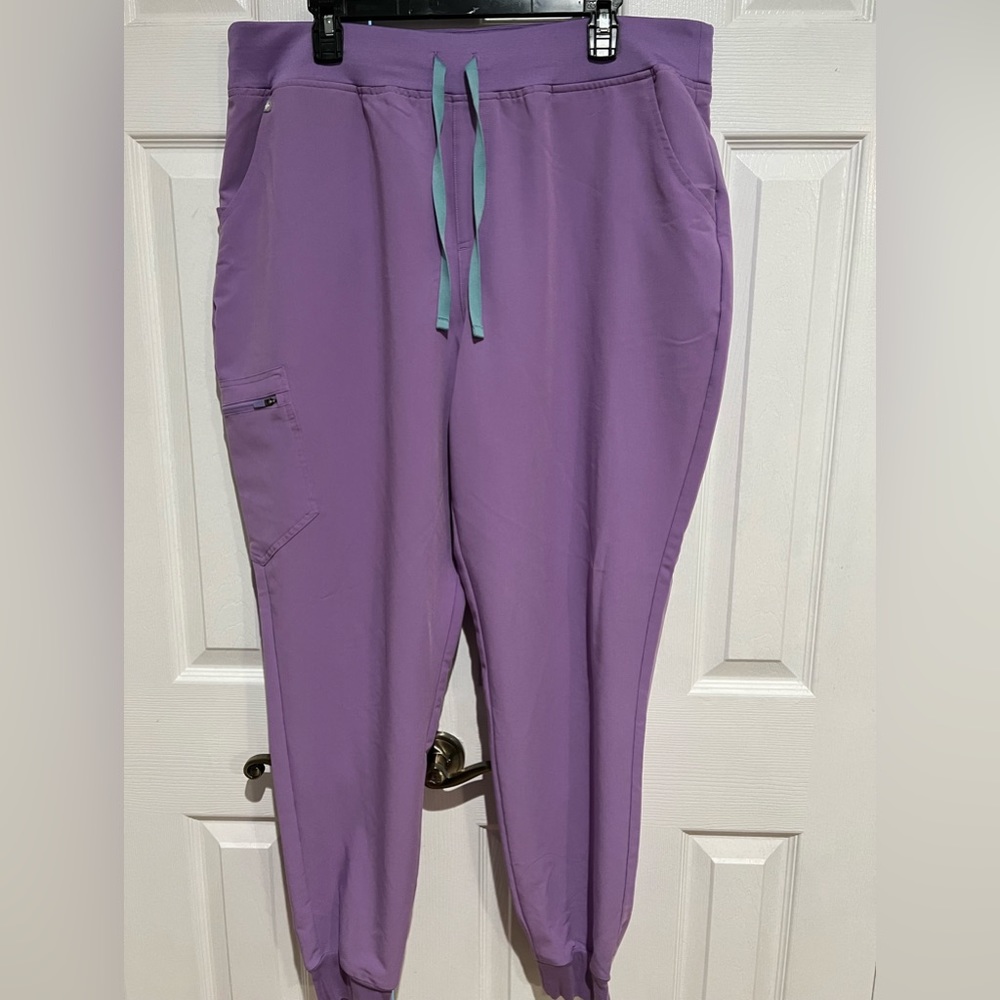 Figs Zamora Jogger scrub pant. Lilac dawn. XXL Tall. EUC.